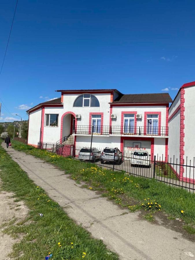 Kalina Motel Chernivtsi Luaran gambar
